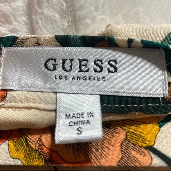 Guess Asymmetrical Tropical Floral Leafy Wrap Tie Skirt Size Small - Picture 9 of 9